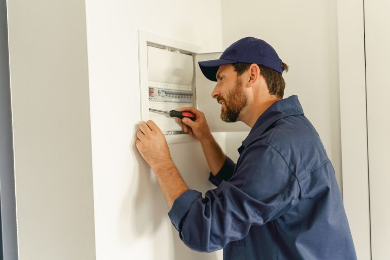 Commercial Electrical Repairs/Maintenance